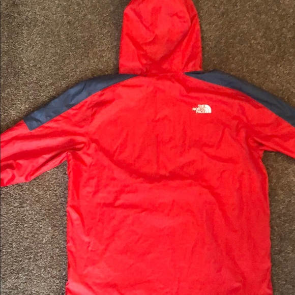 North face Windbreaker - Picture 2 of 3